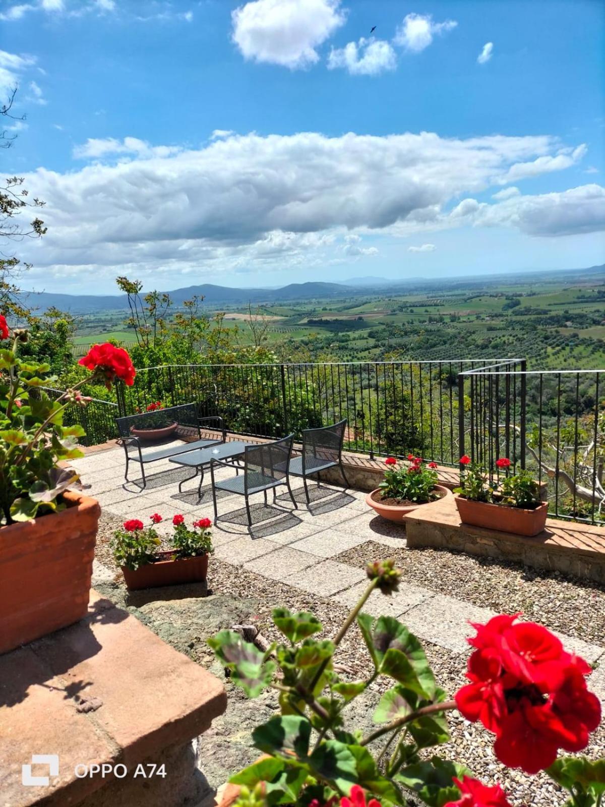 Tenuta Di Montemassi Fattoria Luaran gambar