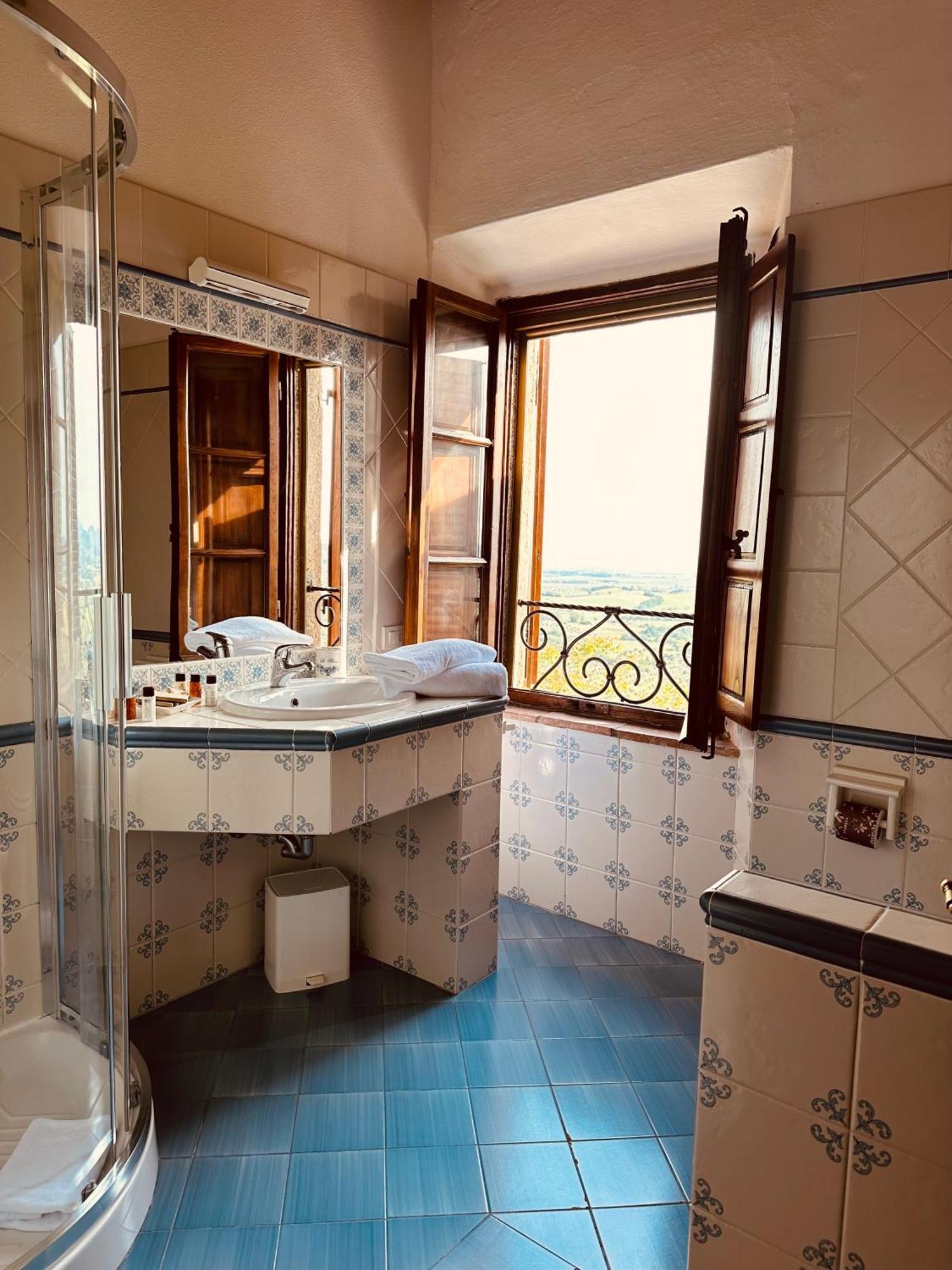 Tenuta Di Montemassi Fattoria Luaran gambar